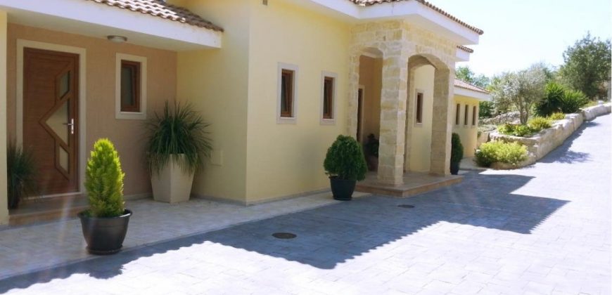 Paphos Kallepia 4Bdr Bungalow For Sale NGM4966