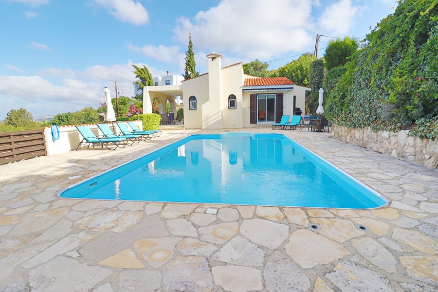 Paphos Kamares Village 3Bdr Villa For Sale PRK34289