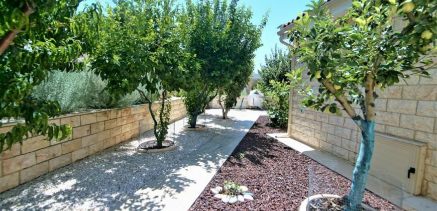 Paphos Kamares Village 4Bdr Bungalow For Sale PRK38615