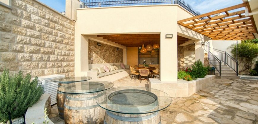 Paphos Kamares Village 5Bdr Villa For Sale PRK35050