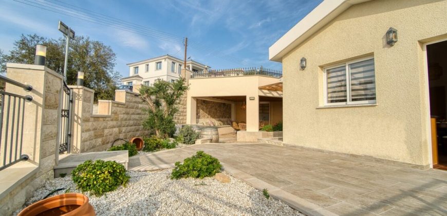 Paphos Kamares Village 5Bdr Villa For Sale PRK35050