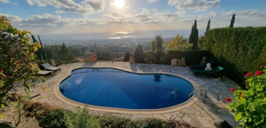 Paphos Kamares Village 5Bdr Villa For Sale PRK35652