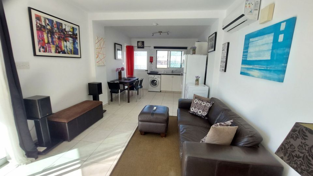 Paphos Kato Paphos 1 Bedroom Apartment For Sale DLHP0605