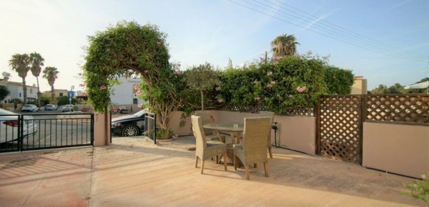 Paphos Kato Paphos 2Bdr Townhouse For Sale PRK36205