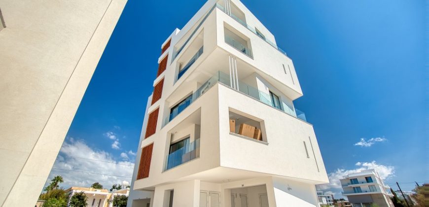 Kato Paphos 2 Bedroom Apartment For Sale BSH36348