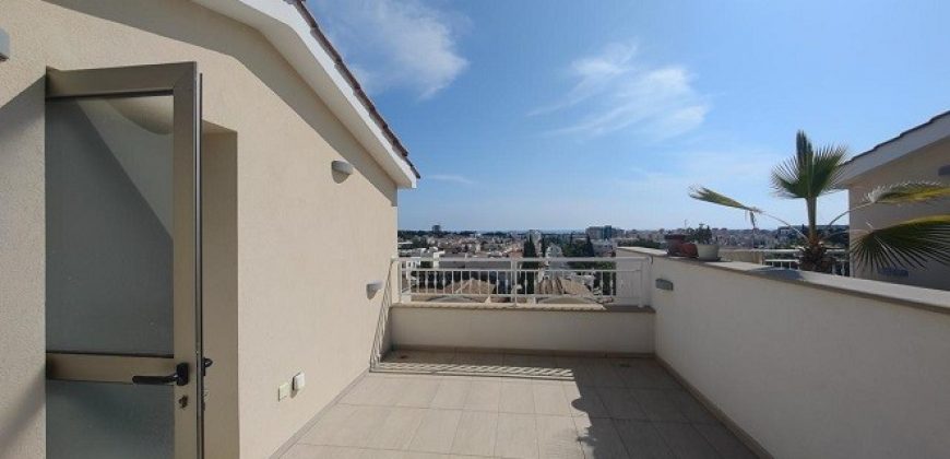 Paphos Kato Paphos Town House 2Bdr For Sale CPNC3013