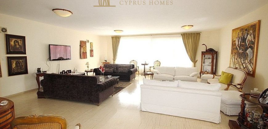 Paphos Kato Paphos – Universal 5Bdr Villa For Sale UQH1433