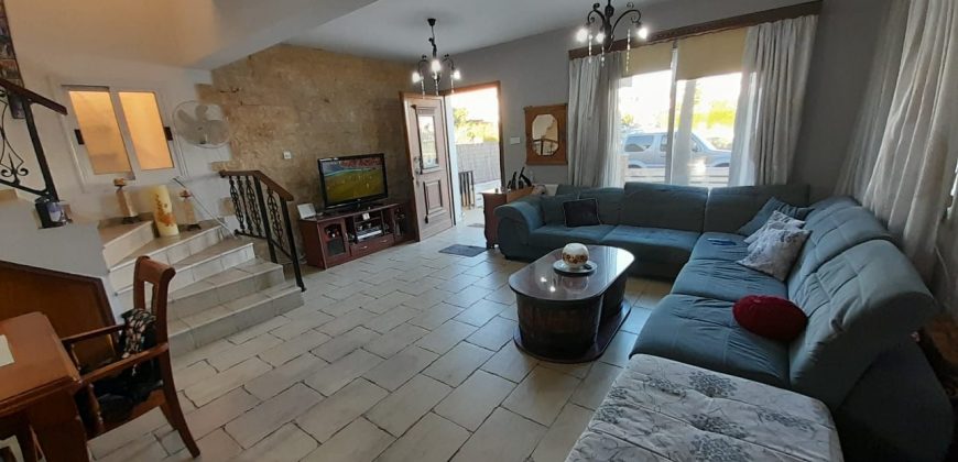 Paphos Kato Paphos – Universal 4Bdr Detached Villa For Sale PNV20638