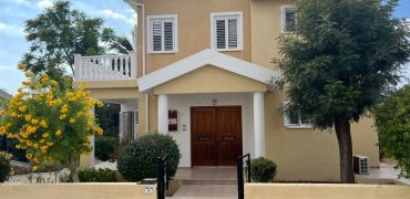 Paphos Kissonerga 3 Bedroom Villa For Sale BC658