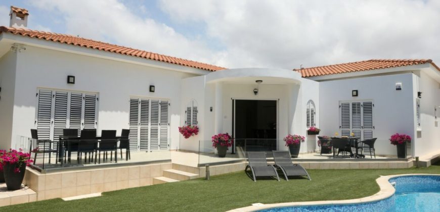 Paphos Kissonerga 3Bdr Bungalow For Sale PRK37107