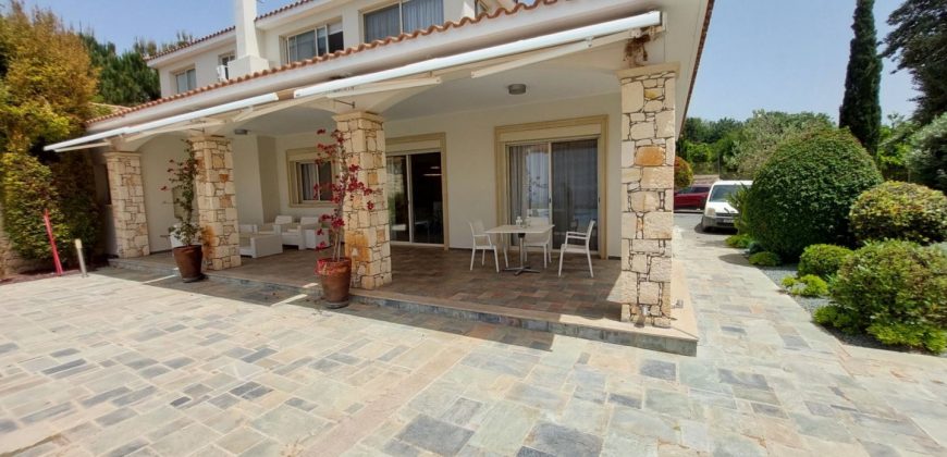 Paphos Kissonerga 4Bdr Villa For Sale UQH2231