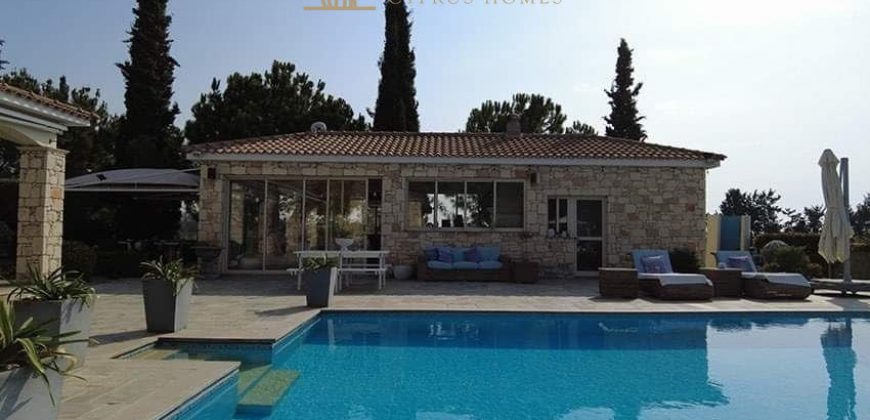 Paphos Kissonerga 4Bdr Villa For Sale UQH2231