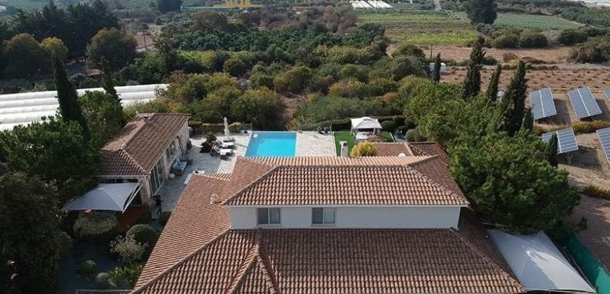 Paphos Kissonerga 4Bdr Villa For Sale UQH2231