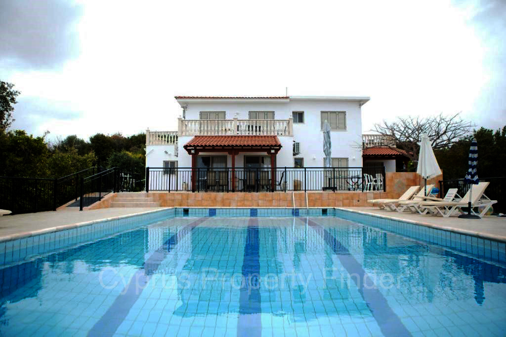 Paphos Kissonerga 5Bdr Villa For Sale CPF151998