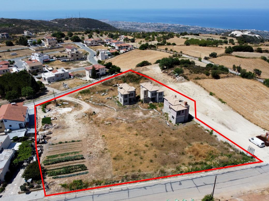 Paphos Koili Residential Building For Sale GRD7472