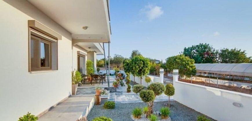 Paphos Konia 4Bdr House (Detached) For Sale FCP41070