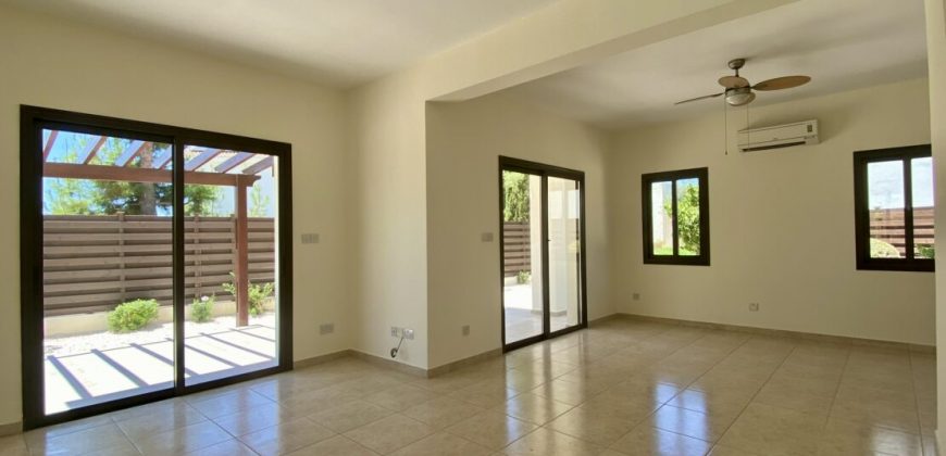 Paphos Kouklia 3Bdr Villa For Sale PRK43503