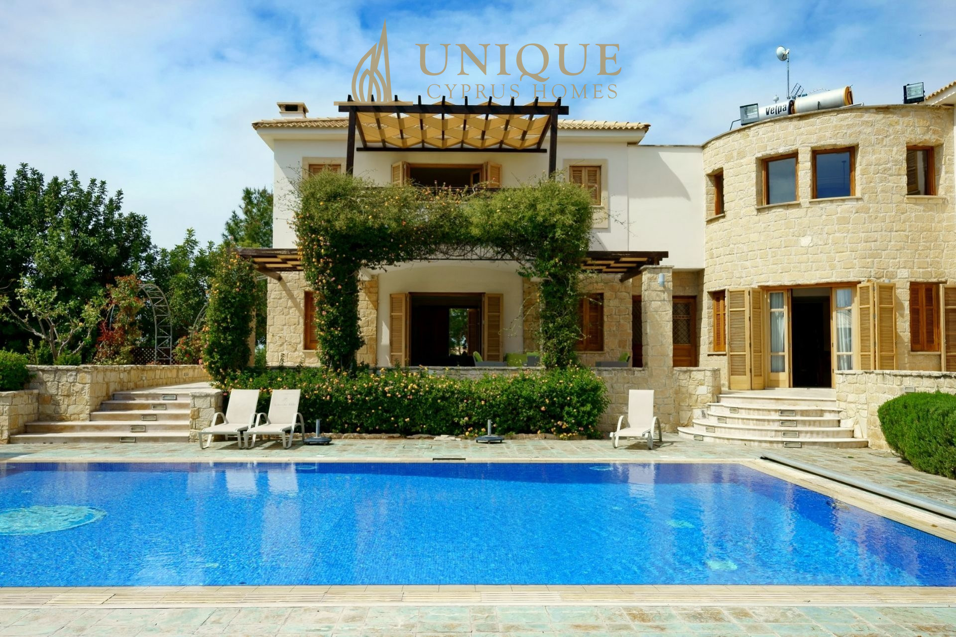 Paphos Kouklia 5Bdr Villa For Sale UQH2793