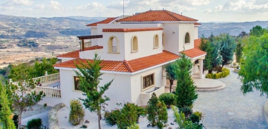 Paphos Letymvou 5Bdr Villa For Sale NGM2613