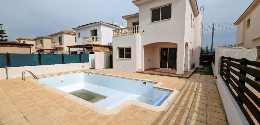 Paphos Mandria 4Bdr House For Sale NGM13953