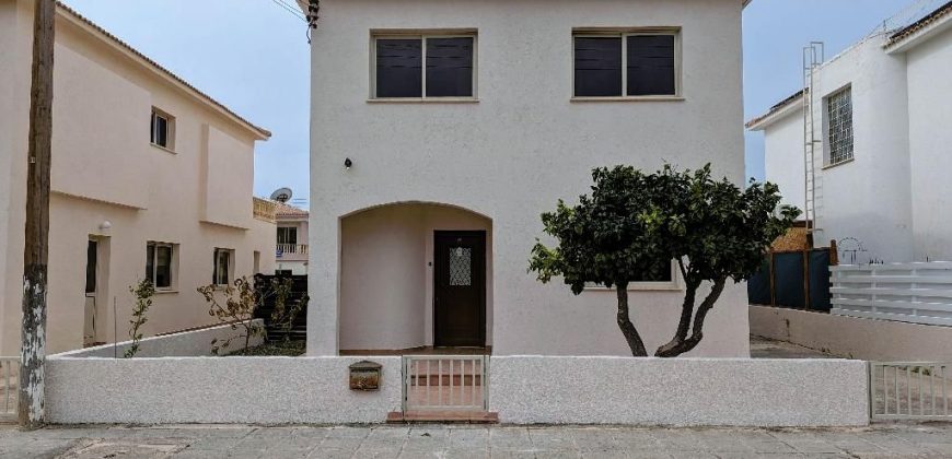 Paphos Mandria 4Bdr House For Sale NGM13953