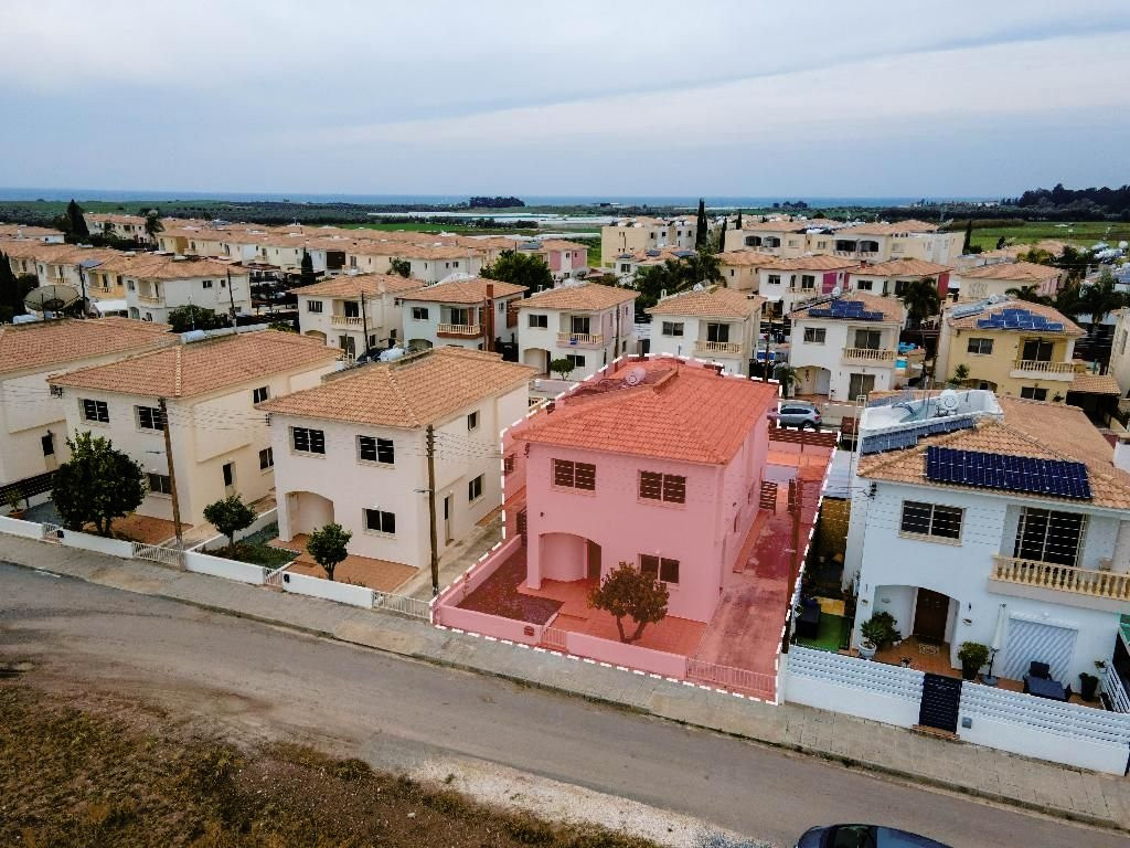 Paphos Mandria 4Bdr House For Sale NGM13953