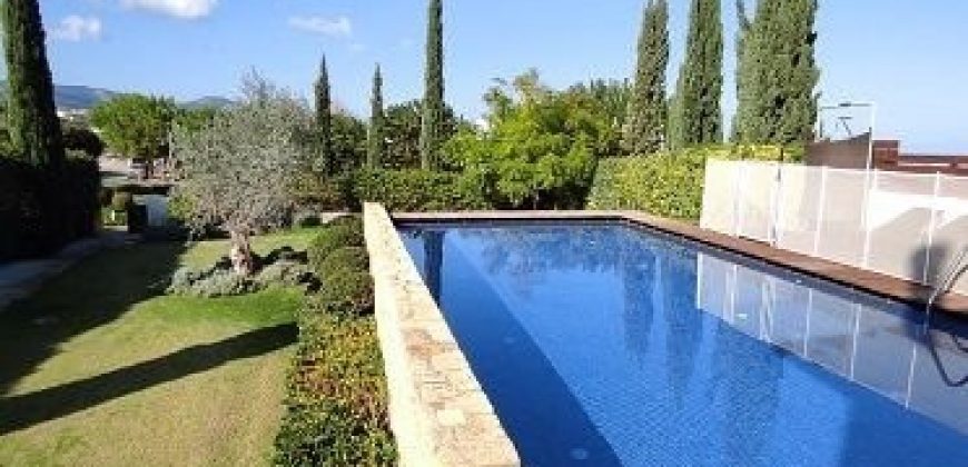 Paphos Neo Chorio 4Bdr Villa For Sale NGM12433