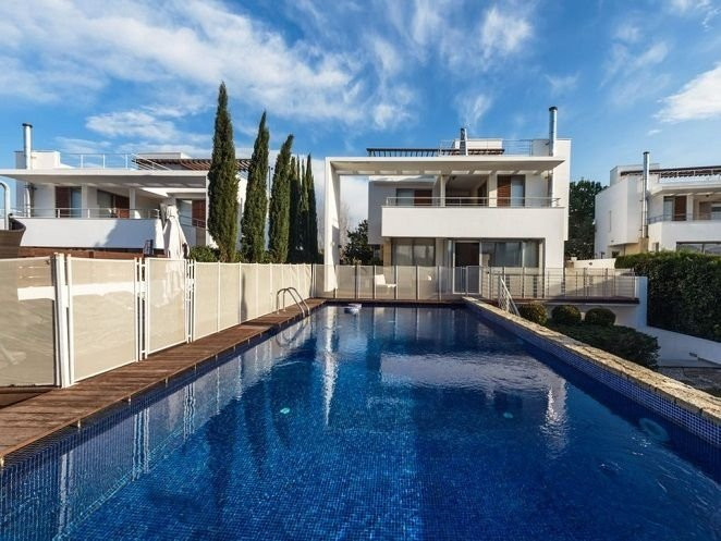 Paphos Neo Chorio 4Bdr Villa For Sale NGM12433