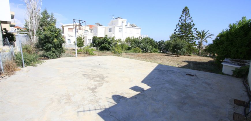 Paphos Pafos 4Bdr House For Sale LTR66137