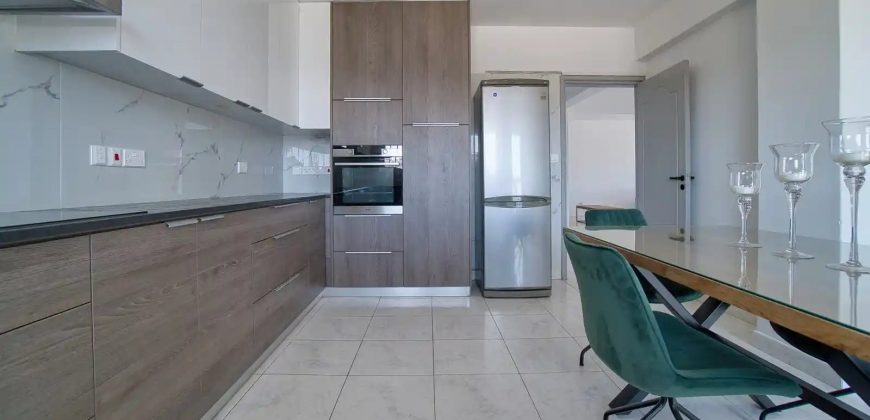 Paphos Pafos Centre 3Bdr Apartment For Sale KTM104114