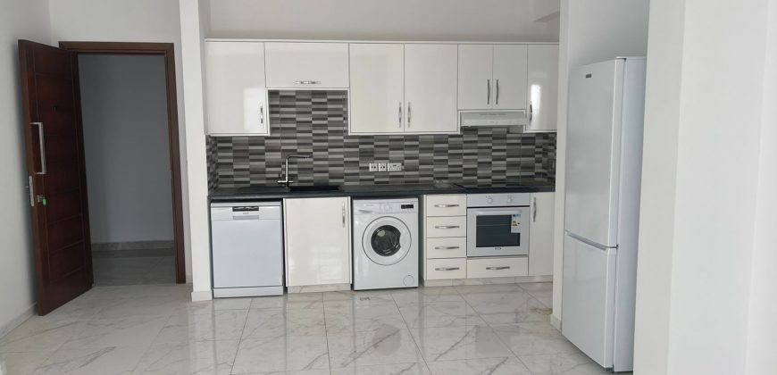 Paphos Pafos Centre 3Bdr Penthouse For Sale KTM94316