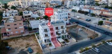 Paphos Pafos Centre Bdr House For Sale KTM105226