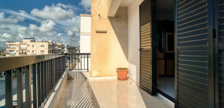 Paphos Pafos City Center 2Bdr Apartment For Sale PRK39652