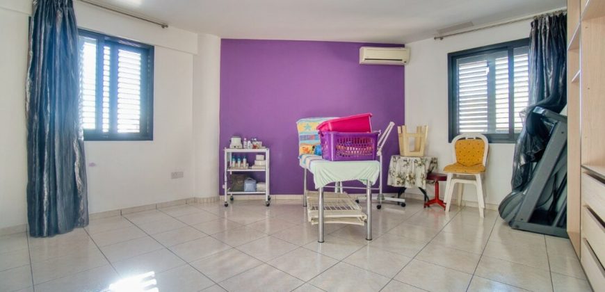 Paphos Pafos City Center 2Bdr Apartment For Sale PRK39652