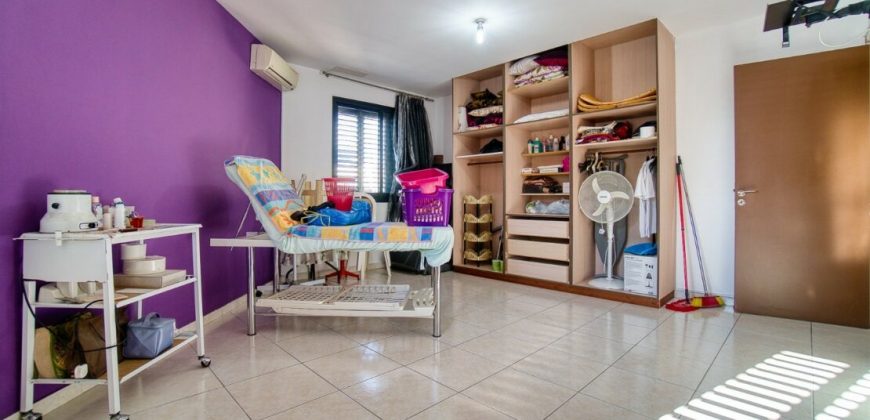 Paphos Pafos City Center 2Bdr Apartment For Sale PRK39652