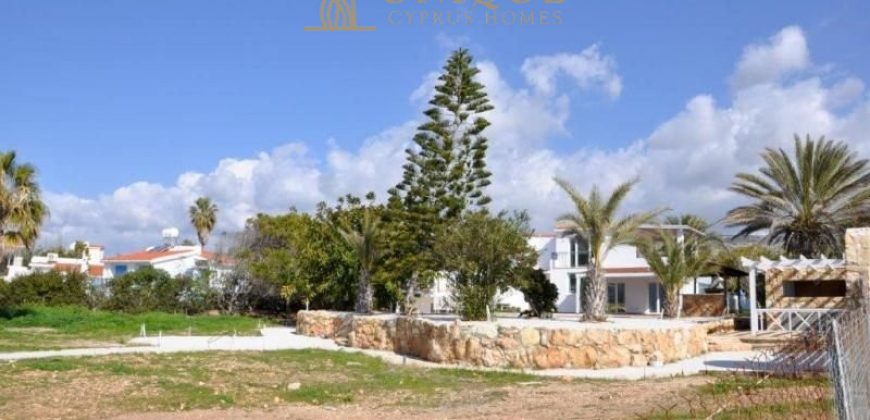 Paphos Pegeia – Sea Caves 7Bdr Villa For Sale UQH1201