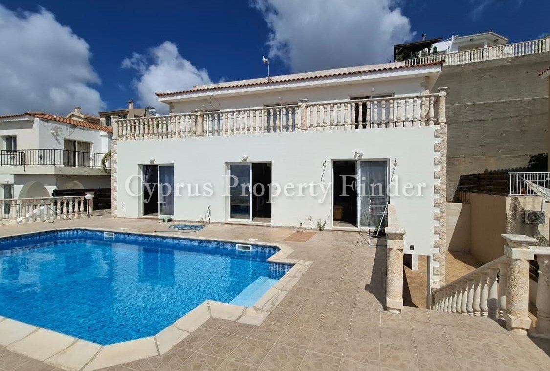 Paphos Peyia 6Bdr Town House For Sale CPF152136