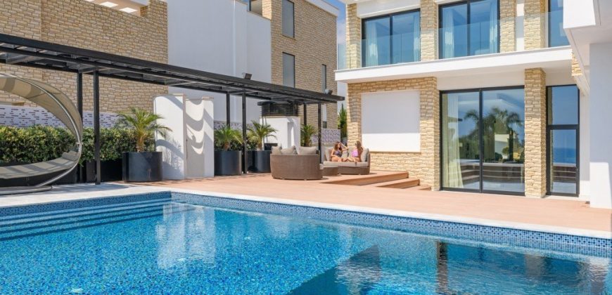 Paphos Saint Georges 6Bdr House (Detached) For Sale FCP25141