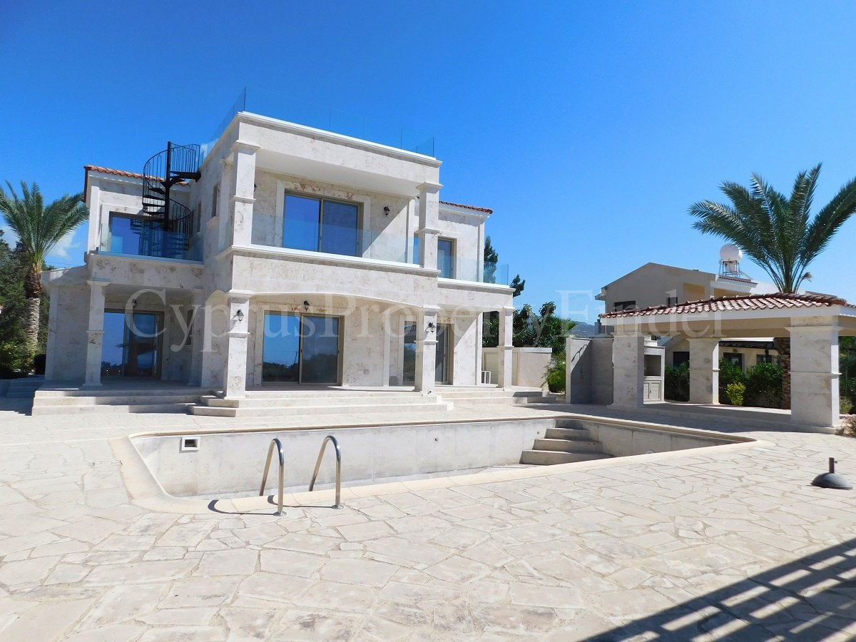 Paphos Sea Caves 4Bdr Villa For Sale CPF151930