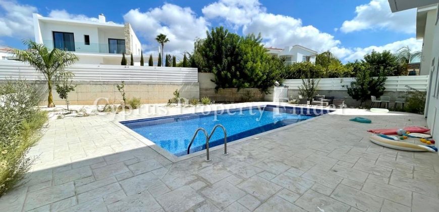 Paphos Sea Caves 4Bdr Villa For Sale CPF160082