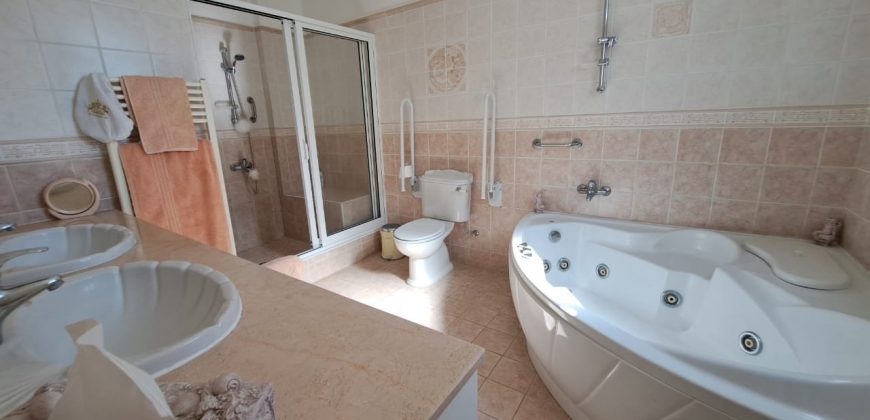 Paphos Sea Caves Pegeia 4Bdr House (Detached) For Sale FCP48313