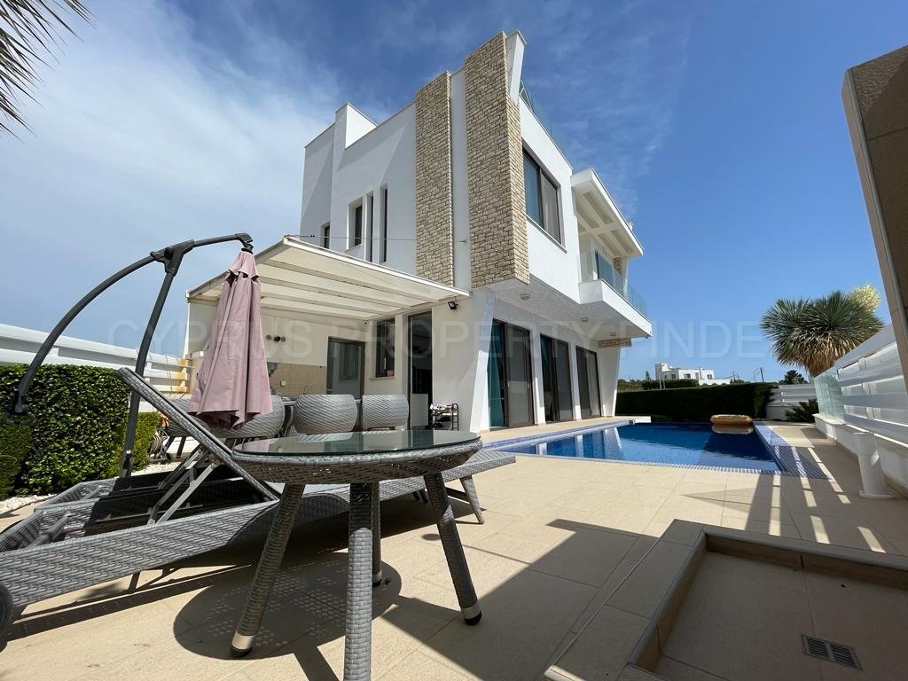 Paphos St George 4Bdr Villa For Sale CPF160029