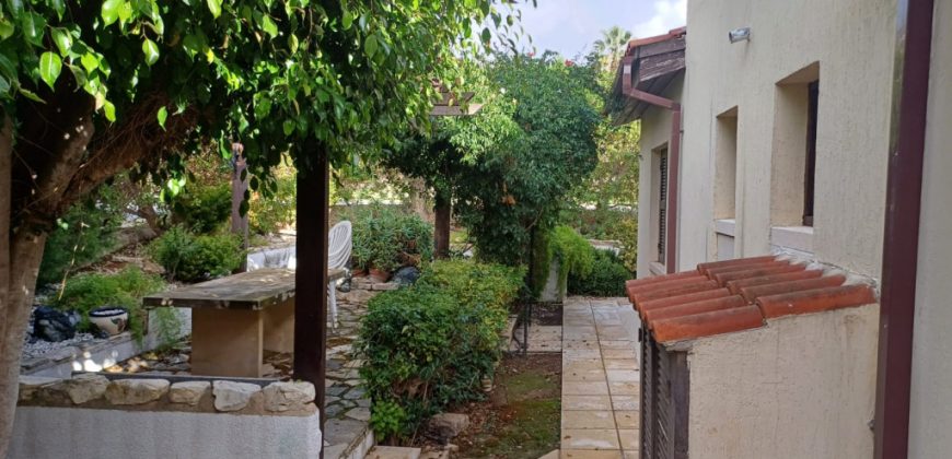 Paphos Tala 3 Bedroom House For Sale DLHP0607