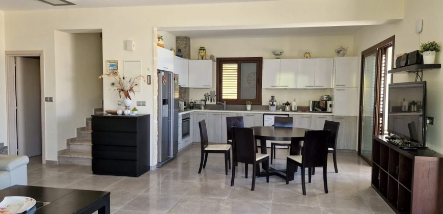 Paphos Tala 3Bdr Villa For Sale UQH2920