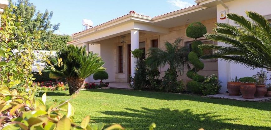 Paphos Tala 6Bdr House (Detached) For Sale FCP30445