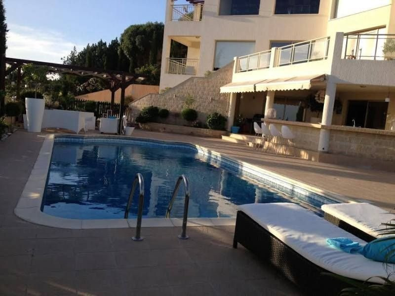 Paphos Tala 7Bdr Villa For Sale NGM12962