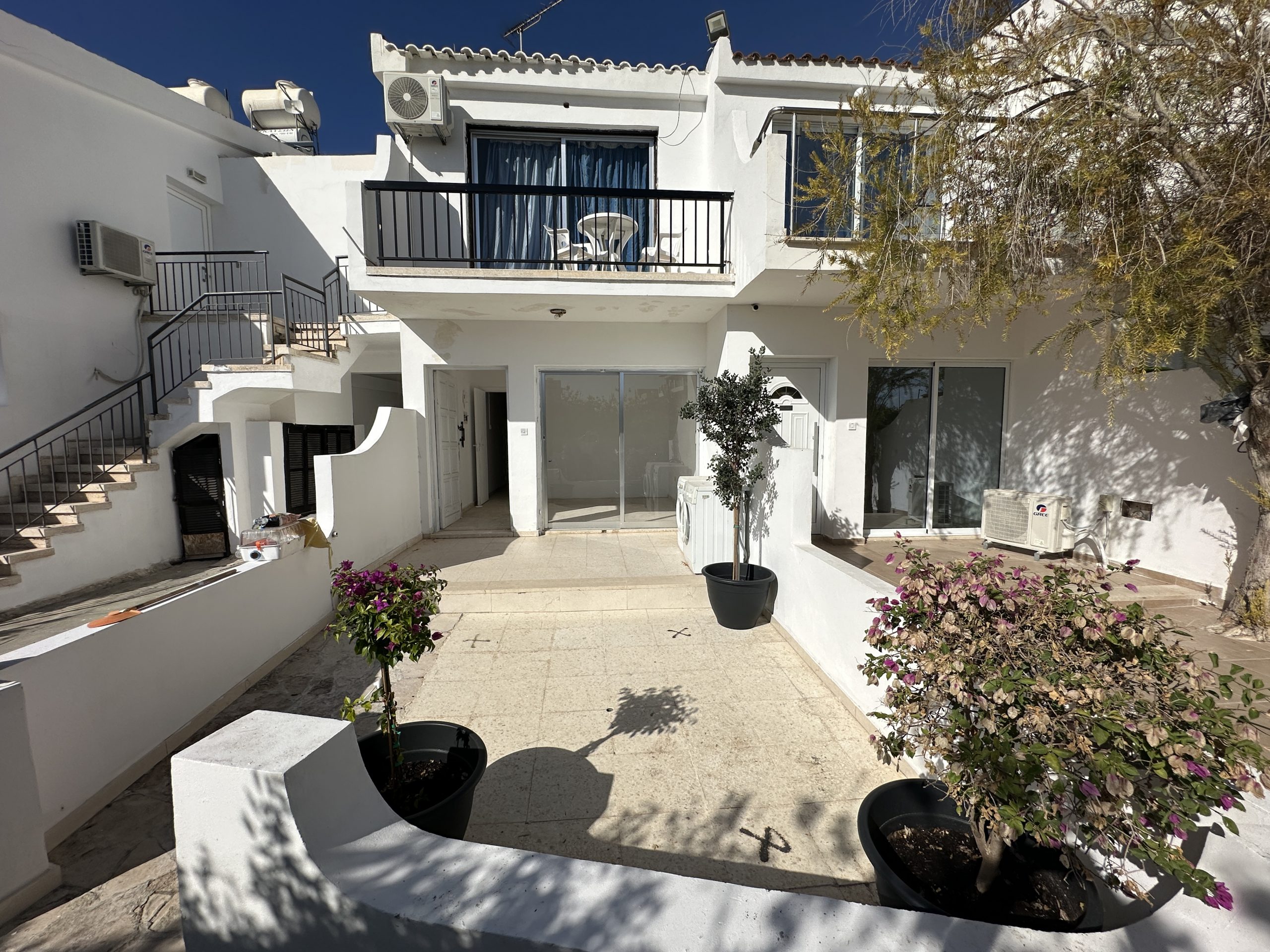 Paphos Tombs of the Kings 1Bdr Townhouse For Sale LTR61147