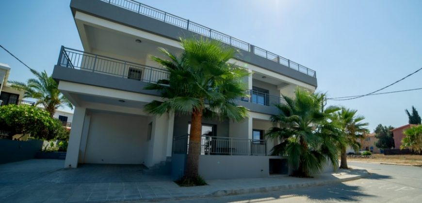 Paphos Tombs of the Kings 3Bdr Apartment For Sale KTM103099