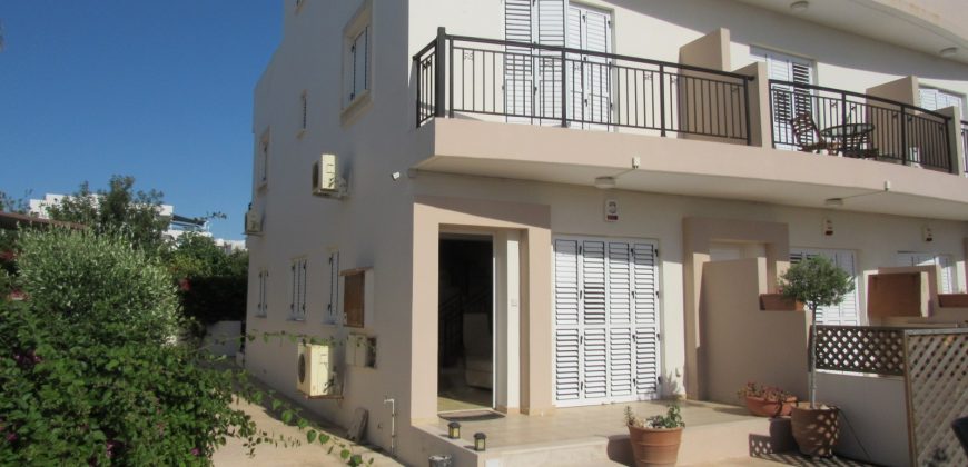 Paphos Tombs of the Kings 6Bdr Town House For Sale KTM93316