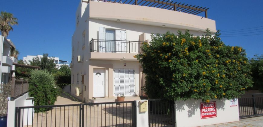 Paphos Tombs of the Kings 6Bdr Town House For Sale KTM93316